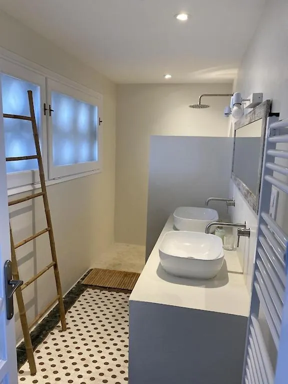 Nouveau Villa Vue Incroyable A 6 Minutes A Pied De La Plage Roses 0*,  Spain